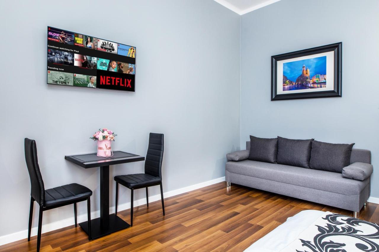 Tribeca City Center Apartments クラクフ エクステリア 写真