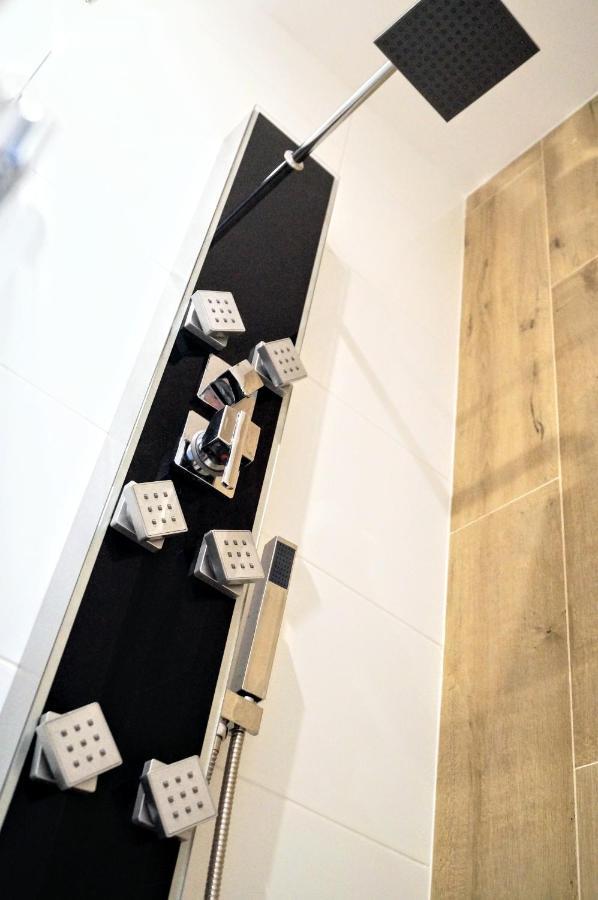 Tribeca City Center Apartments クラクフ エクステリア 写真